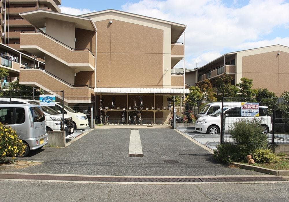 ベレッツァ芦屋